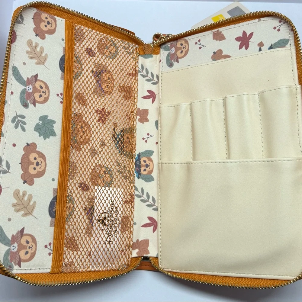 Shanghai Disney Resort Duffy Halloween Pencil Case